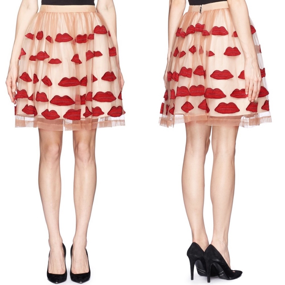 Alice + Olivia - kisses novelty skirt 👄 - Picture 4 of 4